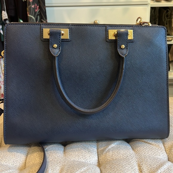 Michael Kors Dark Blue Leather Bag w Adjustable Strap - Picture 3 of 13